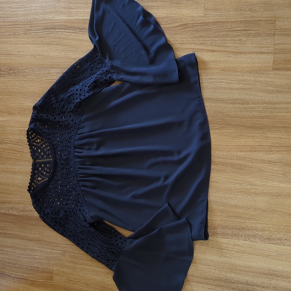 Amenna Top in True Navy